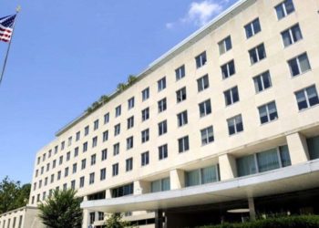 أمريكا تصنف السوريين والروس ضمن قائمة “المشردين”