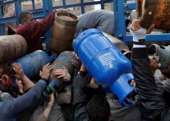 حكومة النظام ترفع سعر الغاز المنزلي بعد يوم واحد من رفع المازوت الصناعي