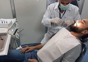 “نقابة أطباء الأسنان” تطالب حكومة النظام برفع تسعيرة الطبيب