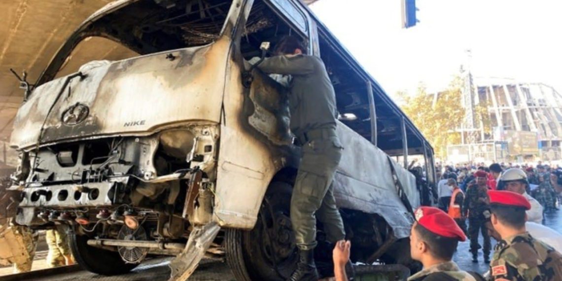 بعد ضرب مربعاتها الأمنية في دمشق.. مخابرات النظام تحضر لفيديو جديد لاتهام مدنيين بالمسؤولية عن التفجيرات