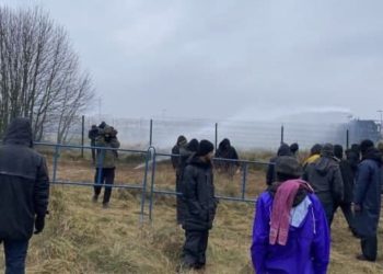 طبيب سوري يصف السفر إلى أوروبا عبر بيلاروسيا بـ “الطريق القاتل”