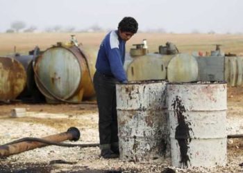 وسط أوضاع معيشية صعبة.. ارتفاع أسعار المحروقات في إدلب