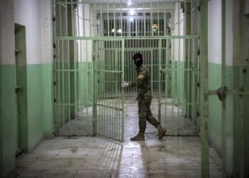 قتلى وجرحى بصفوف قوات النظام جراء استهداف سيارة شمالي درعا