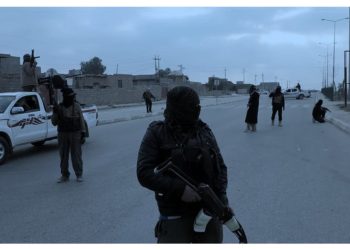 هجوم مسلح يستهدف حاجزاً لقوات النظام شرقي حمص