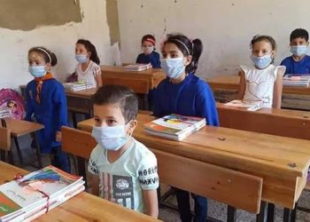 ارتفاع نسبة الإصابات بكورونا في مدارس مناطق النظام