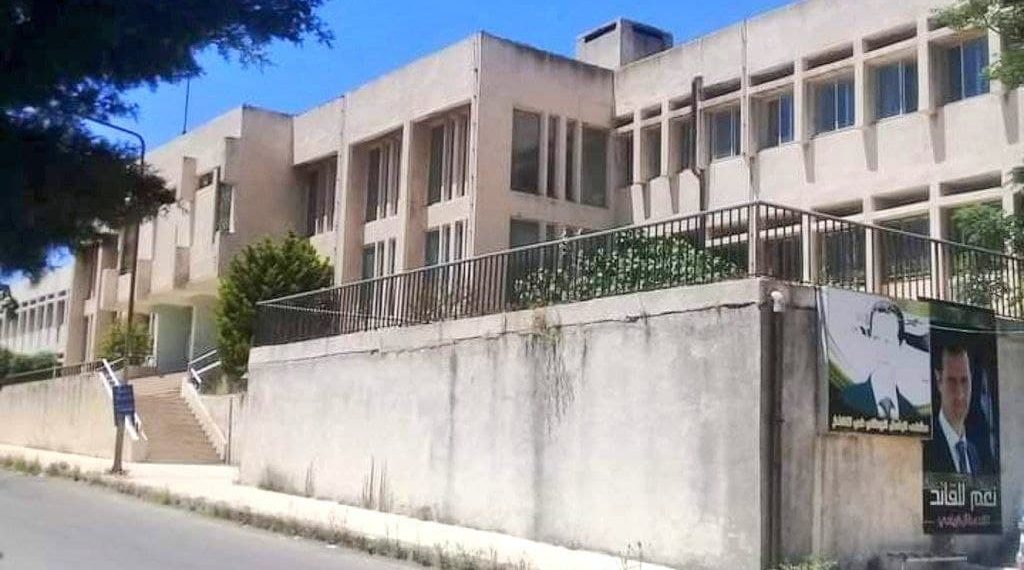 حمص.. مستشفى تلكلخ يوقف استقبال مرضى كورونا وتحذيرات من انتشار الفطر الأسود