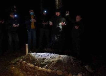 دفن شاب سوري في بولندا