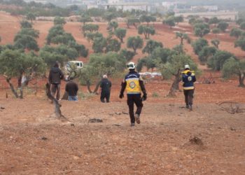 قتيلة وجرحى بقصف روسي استهدف ورشة عمّال جنوب إدلب