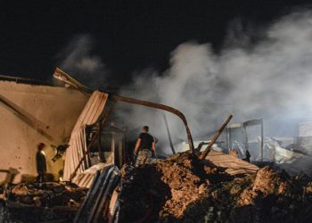 قصف إسرائيلي يستهدف ميناء اللاذقية