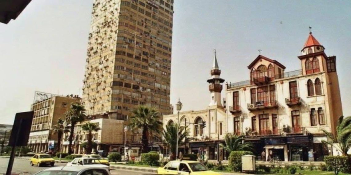 بسبب “أسماء الأسد”.. اعتقال عشرات الأشخاص في دمشق وريفها