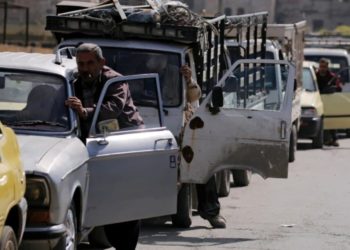 ريف دمشق.. رفع سعر البنزين الرسمي ينعكس على السوق السوداء ويرفع السعر فيها