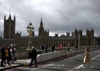 تسجيل أول حالة وفاة بمتحور كورونا الجديد “أوميكرون”