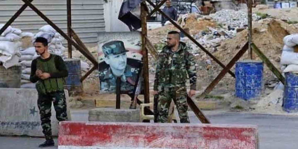 الأمن العسكري “يفرض نفسه” باعتقال المدنيين في الغوطة الغربية