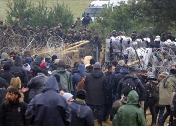 السلطات العراقية تعتزم إجلاء 110 من رعاياها العالقين على حدود بولندا