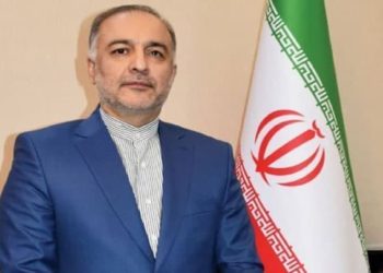 سفير إيران في دمشق يدعو الولايات المتحدة لمغادرة سوريا