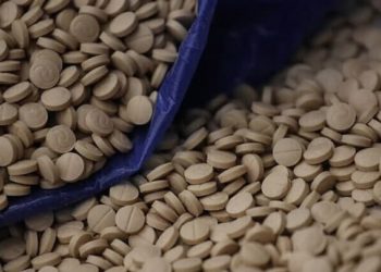 صحيفة فرنسية: “بشار الأسد إمبراطور تجارة المخدرات في الشرق الأوسط”