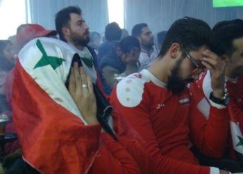 مشاكل وخلافات جديدة تضرب منتخب النظام قبيل مواجهة الإمارات