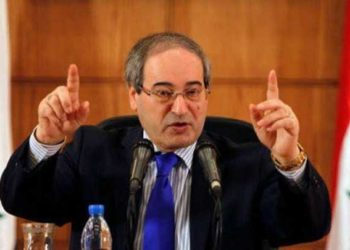 فيصل المقداد يتهم واشنطن بسرقة القمح والنفط والقطن السوري