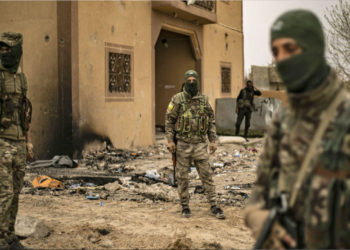 قسد تعتقل عدة أشخاص شرقي دير الزور