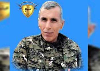 مقتل قيادي في “قسد” على يد ابنه في منبج.. وتضارب الأنباء حول الأسباب