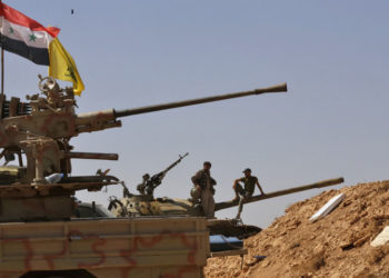 قوات النظام تستغني عن حواجزها لصالح “حزب الله” في قرية جنوب حمص