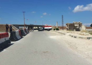 بعد هجوم على أحد الحواجز.. حملة دهم واعتقالات في قرية شمالي حمص