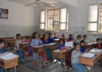 تسرب لمعلمين وموظفين بسبب ضعف الأجور في ريف دمشق