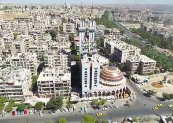 العثور على جثة صاحب معمل أدوية في منزله بمدينة حلب.. وأنباء تتحدث عن انتحاره