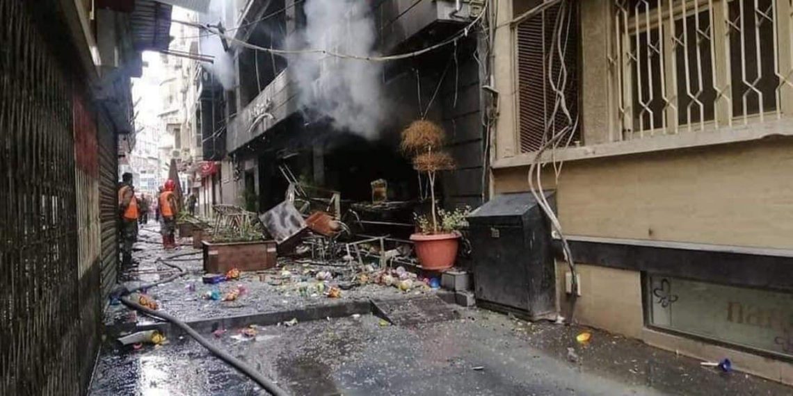 بعد الحريق.. النظام يخالف مستثمري مركز “لاميردا مول” في دمشق