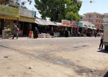 درعا.. أصحاب المتاجر يمتنعون عن البيع لعدم استقرار سعر صرف الدولار