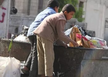 حكومة النظام تفرض غرامة مالية على كل شخص يعمل “بنبش القمامة”