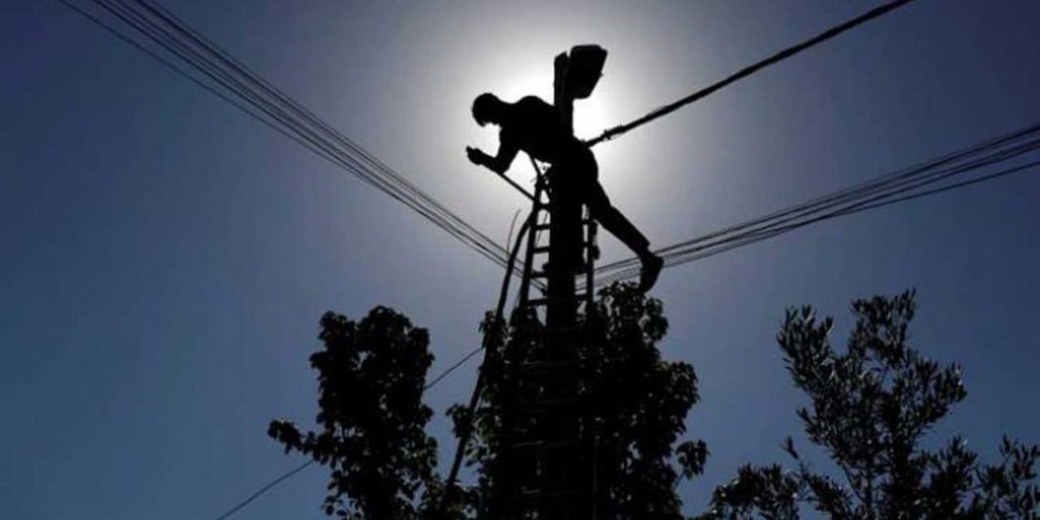 عطل في محطة “دير علي” يقطع الكهرباء عن ريف دمشق الغربي