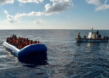 معظمهم سوريون.. وفاة 12 مهاجراً بغرق مركب قبالة سواحل تونس