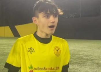 بعد انتظار 3 سنوات.. نادي برتغالي يفاجئ لاجئاً سورياً بهدية عظيمة (فيديو)