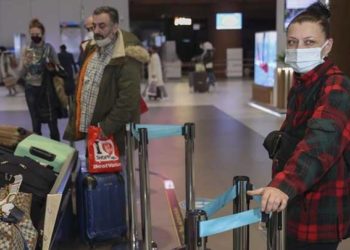 جاويش أوغلو: 12 ألف مواطن تركي تم إجلاؤهم من أوكرانيا  