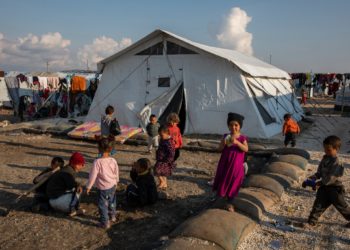 “العفو الدولية” تدعو ماكرون لاستعادة أطفال فرنسا من سوريا