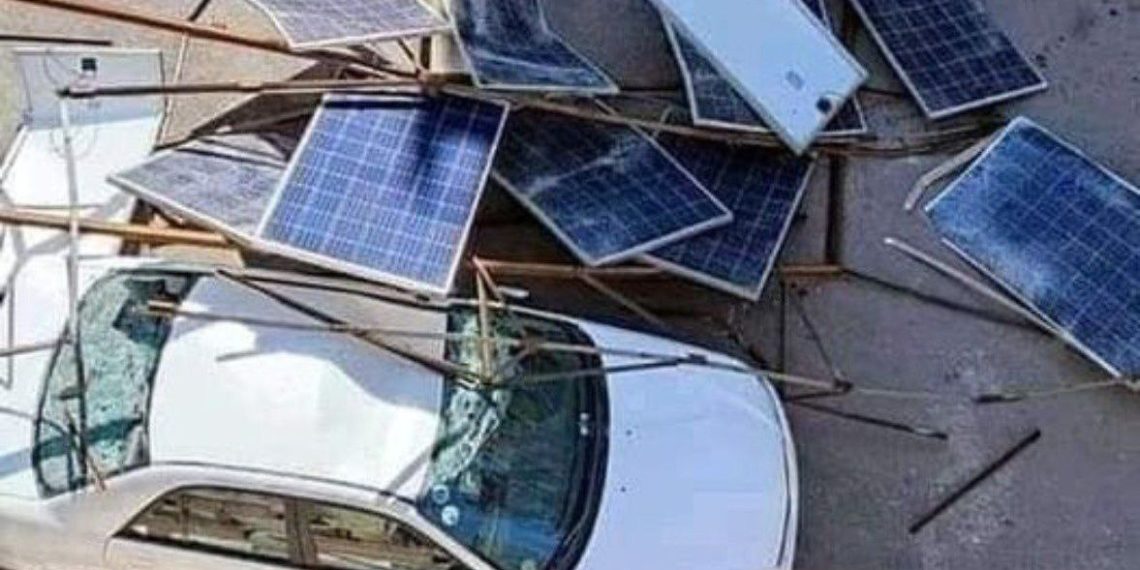 الرياح الشديدة تتسبب بأضرار في دمشق وريفها