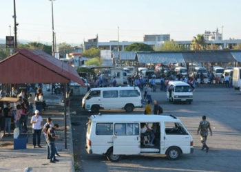 محافظة اللاذقية التابعة لحكومة النظام تعلن تخفيض مخصصات المازوت للسرافيس والبولمان بنسبة 13% في المحافظة بسبب "عيد الفصح"