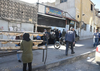وزارة التجارة الداخلية وحماية المستهلك بحكومة النظام تعلن بدء عملية توطين الخبز في دمشق وريفها اعتباراً من اليوم الثلاثاء 5 من نيسان الجاري