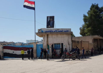 "قسد" تمنع دخول الطحين والمازوت إلى فرن البعث الواقع في مناطق النظام بمدينة القامشلي رداً على منع النظام دخول المواد الغذائية إلى حيّي الشيخ مقصود والأشرفية في مدينة حلب