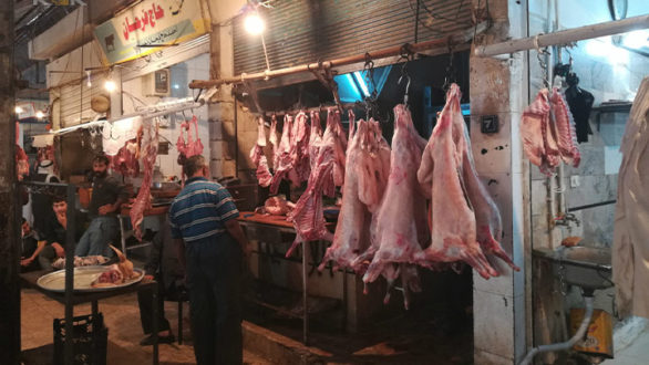 سعر كيلو الغنم للمستهلك في اللاذقية يصل إلى نحو 40 ألف ليرة والعكل بين 30 و35 ألف ليرة سواء لحمة هبرة أو مدهنة