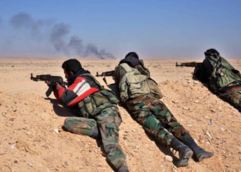 قتيلان وجرحى من قوات النظام بهجوم مسلح قرب أوتوستراد “حمص – الرقة”