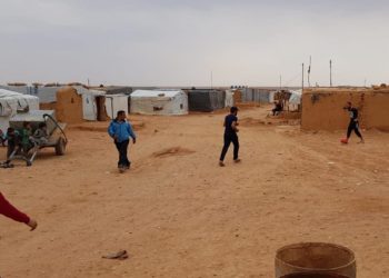 لصعوبة العيش فيه.. عودة عائلات من مخيم الركبان إلى مناطق النظام