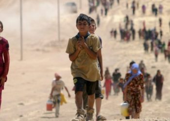 الصليب الأحمر: أطفال مخيم الهول يواجهون ظروفاً مروّعة