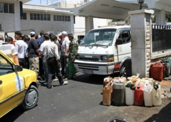 بعد رفع سعره رسمياً.. توفر البنزين في أسواق ريف دمشق
