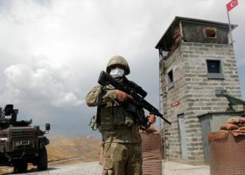 الدفاع التركية تعلن تحييد 19 عنصراً من “قسد” في ريف حلب