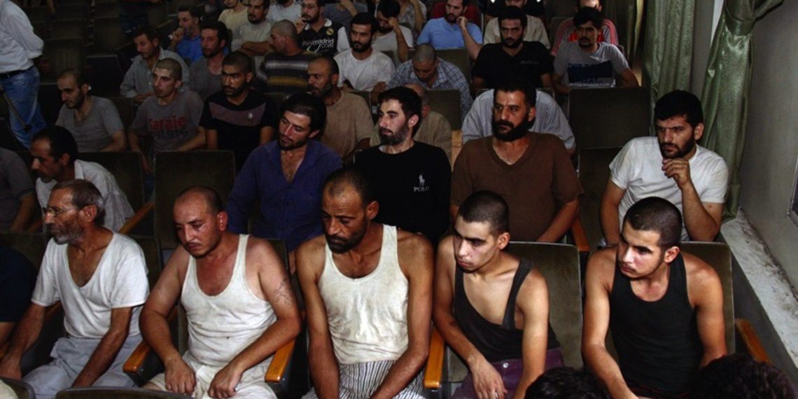 قوات النظام تفرج عن ثلاثة معتقلين من أبناء ريف دمشق