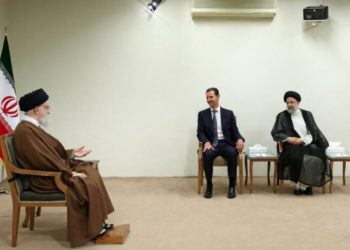 الأسد يزور إيران ويلتقي خامنئي ورئيسي