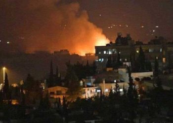 مقتل وإصابة عدد من ضباط وعناصر النظام بقصف إسرائيلي على ريف دمشق