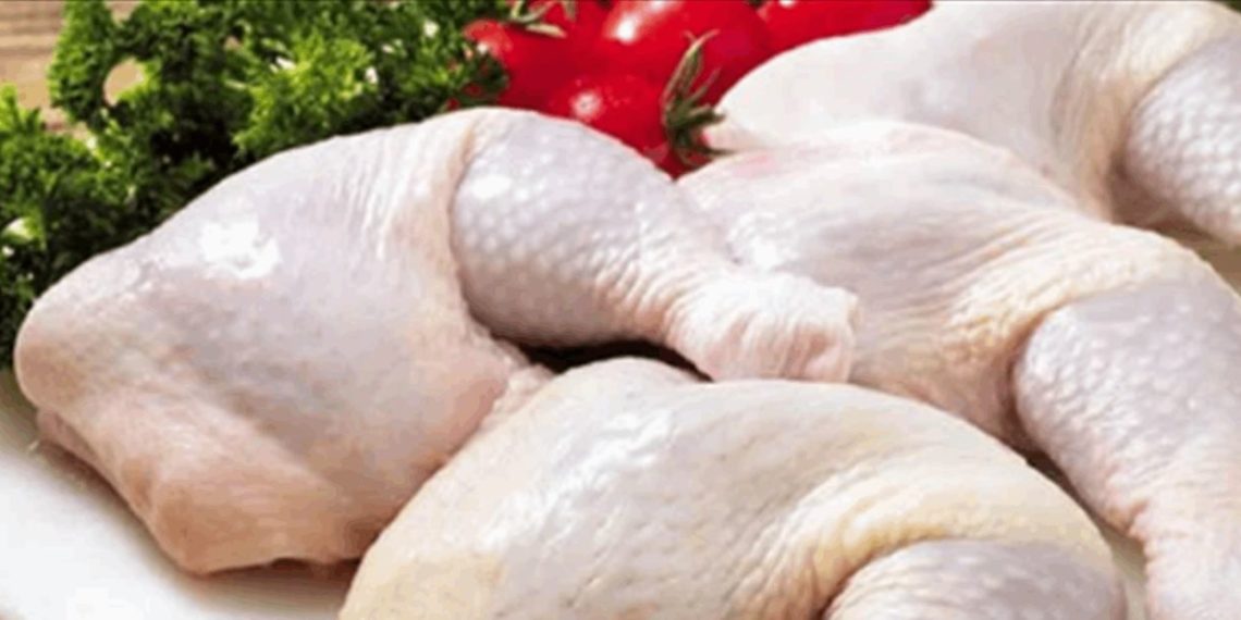 أكثر من 20 حالة تسمم جراء تناول “فروج فاسد” غربي درعا